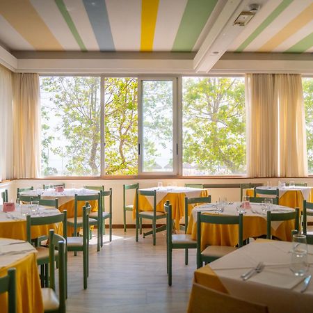 Hotel Royal Джуліанова Екстер'єр фото