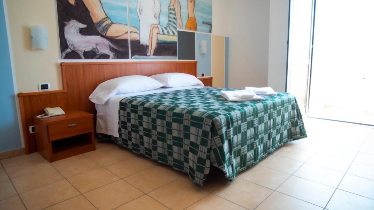 Hotel Royal Джуліанова Екстер'єр фото