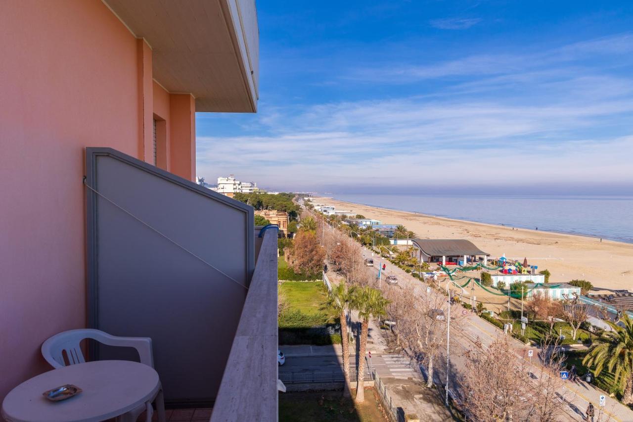 Hotel Royal Джуліанова Екстер'єр фото