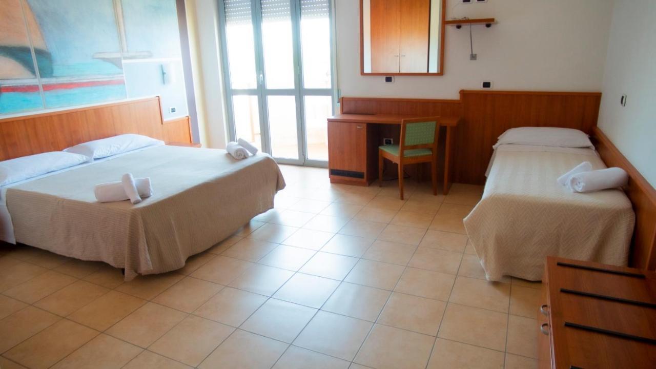 Hotel Royal Джуліанова Екстер'єр фото